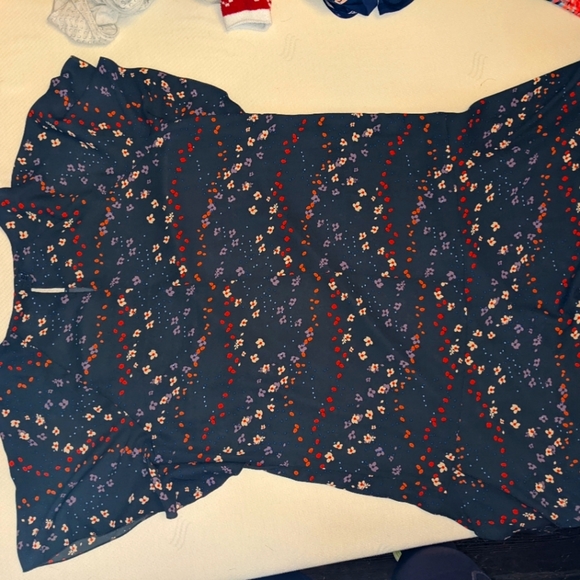 CAbi Tops - CAbi Blouse